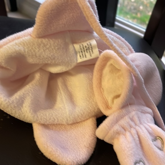 Two pieces Baby girl hats & cloves - Picture 11 of 13